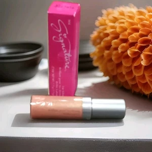 NIB Mary Kay Signature Pink Pearl Lip Gloss 714100 - Picture 1 of 4