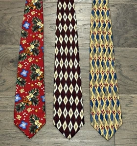 Lot Of 3 Men’s Silk Neckties Corporate Collection By Jos A Bank Hawaiian Diamond - Picture 1 of 10