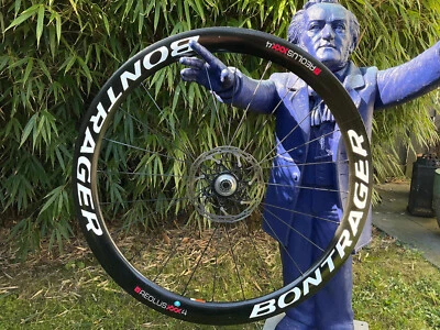 Bontrager aeolus 4 xxx disc front wheel (47) tubular 24H-633x27 + DT Swiss SINC - Bild 1 von 4