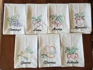 VINTAGE OBST WOCHENTAGE MASCHINENBESTICKTER MEHLSACK GESCHIRRTÜCHER/SPANISCH - Bild 1 von 8