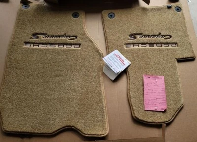 Alfombrillas O-Lloyd Ultimat alfombrillas delanteras de almendra para Porsche Cayenne S 2016-2018 Foto 1 de 4