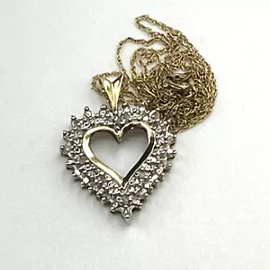 Necklace 10K Yellow Gold Diamond Heart Pendant on 18" 10k JCM Chain 2.08 gms - Picture 1 of 11