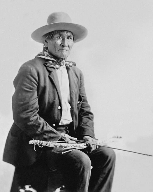 Native American Indian GERONIMO Glossy 8x10 Photo Apache Leader Print - Image 1 of 1