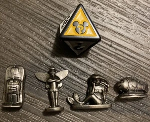 Disney Scene It? 2nd Edition Replacement Pieces 4 Metal Tokens & Dice - Picture 1 of 7
