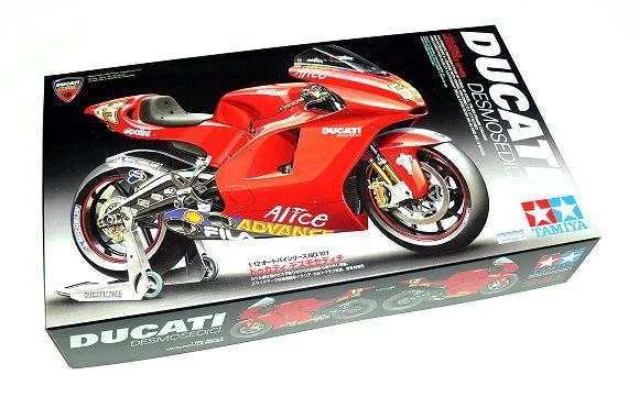TAMIYA Motorcycle Model 1/12 Motorbike DUCATI DESMOSEDICI Scale Hobby 14101 - Image 1 of 1