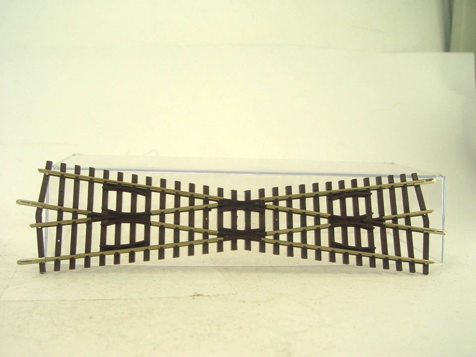 Kreuzung -  Gleis  Pilz HO   Zubehör  #146   - gebr. - Bild 1 von 1