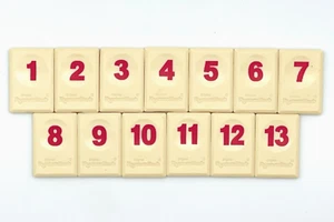 Rummikub Fliesen gravierte Rückseite Ersatznummer Set 1-13 ~ ROT - Bild 1 von 2