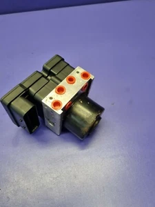Abs-Pumpe Suzuki Ignis 56110-86G11 4WD 06.2109-0147.3 - Bild 1 von 5