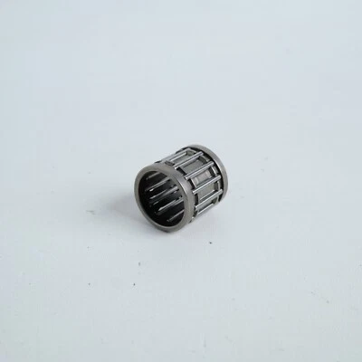 YAMAHA 93310-216L2-00 PISTON PIN BEARING  DT125 YZ125 YZ100 RD250 TZ250 - Imagem 1 de 3