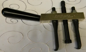 SNAP-ON STEERING WHEEL PULLER FOR GM VEHICLES #CJ145 - Picture 1 of 6