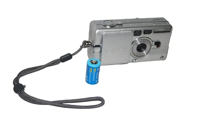 Canon ELPH Z3 Camera Compact Digital Point Shoot APS Zoom W strap Battery Works - Image 1 of 4