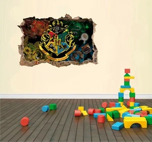 Hogwarts Crest Harry Potter Hole in the Wall Art Sticker Bedroom Decal Print - Picture 1 of 1