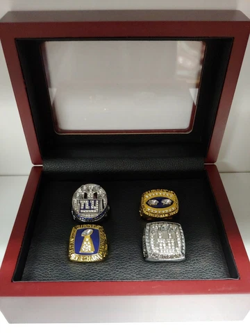 New York Giants - Super Bowl 4 Ring Set With Wooden Box.. Manning Simms Taylor Cover