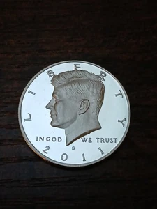 2011-S Kennedy Half Dollar Proof Out Of 90% Premiere Proof Silver Set - Picture 1 of 4