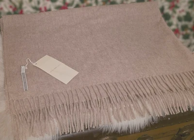 Nuevo con etiquetas Alicia Adams Luxury Alpaca Patmos Throw 51" x 71" Light Taupe Foto 1 de 4
