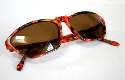 Genuine Zeiss Germany Teen / Y.Adult Tortoise Shell Sunglasses Mod 4727 8200 135 - Image 1 of 4