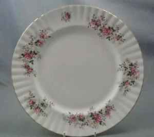 Piatto Royal Albert rosa lavanda vintage osso Cina oro rose bianco - Foto 1 di 9