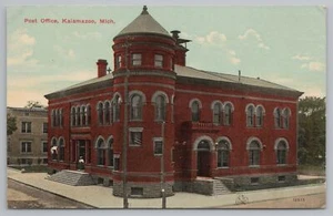Kalamazoo Michigan~US Post Office~Lady @ Entrance~Bicycle on Curb~c1910 Postcard - Picture 1 of 2