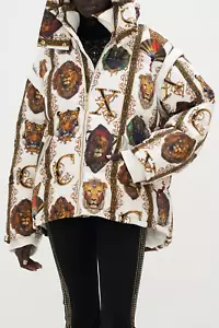CHAQUETA PARKA NUEVA $899 CAMILLA REGIN OF ROSES PLUMA PLUMÓN CON CAPUCHA REPELENTE AL AGUA - Imagen 1 de 8