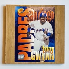 Tony Gwynn Boss Embossed Circa 97 #7 San Diego Padres MLB Baseball Card