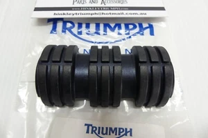 TRIUMPH ROCKET III FOOT REST RUBBER SET ** SEE NOTES ** - Picture 1 of 5