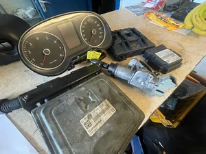 VOLKSWAGEN POLO TSI ECU KIT 1.2 KEYS,CLOCKS,ECUS,IGNITION BARREL mk5 PETROL - Picture 1 of 12
