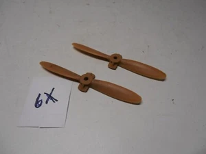 Testors 2 Props - Picture 1 of 4