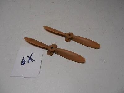 Testors 2 Props - Image 1 of 4