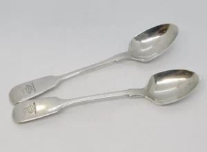 Victorian Pair of Sterling Silver Crested Mussels Spoons Antique 1846 London - Picture 1 of 5