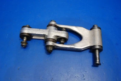 1995 年 93 - 95 RM250 RM125 原始设备制造商 CUSION LINKAGE 狗骨后层链接 62600-28850 — 第 1/4 张图片