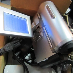 Samsung Digital Cam VP D351 PAL 20 X Zoom With Acessories & Box g3a - Picture 1 of 5