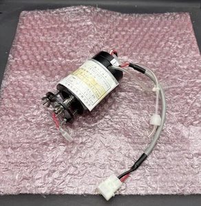Japan Vacuum Optics Interference Filter MIF-W / 28301001-0006 Tmax 44.4% 13.1nm - Picture 1 of 5