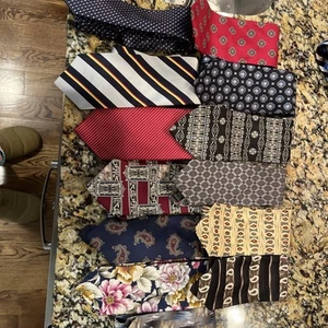 LOT OF 13 Vintage MEN'S TIE 100% SILK MADE IN USA! EUC! Floral Geometric Striped - Picture 1 of 22