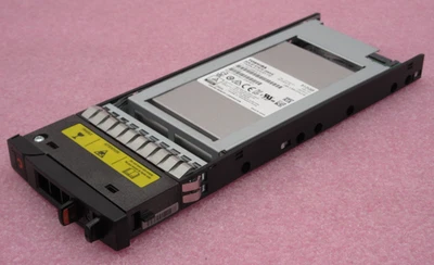 Pure Storage SAS 6Gb/s 1TB 2.5" Flash Dual SATA SSD PS83-0137-00 For FlashArray - Image 1 of 4