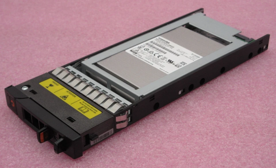 Pure Storage SAS 6Gb/s 1TB 2.5" Flash Dual SATA SSD PS83-0137-00 For FlashArray - Image 1 of 4