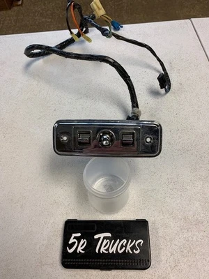 88 94 OBS CHEVY/GMC TRUCK POWER BUCKET SEAT CONTROL SWITCH DRIVER SIDE 4 plug - Image 1 of 3