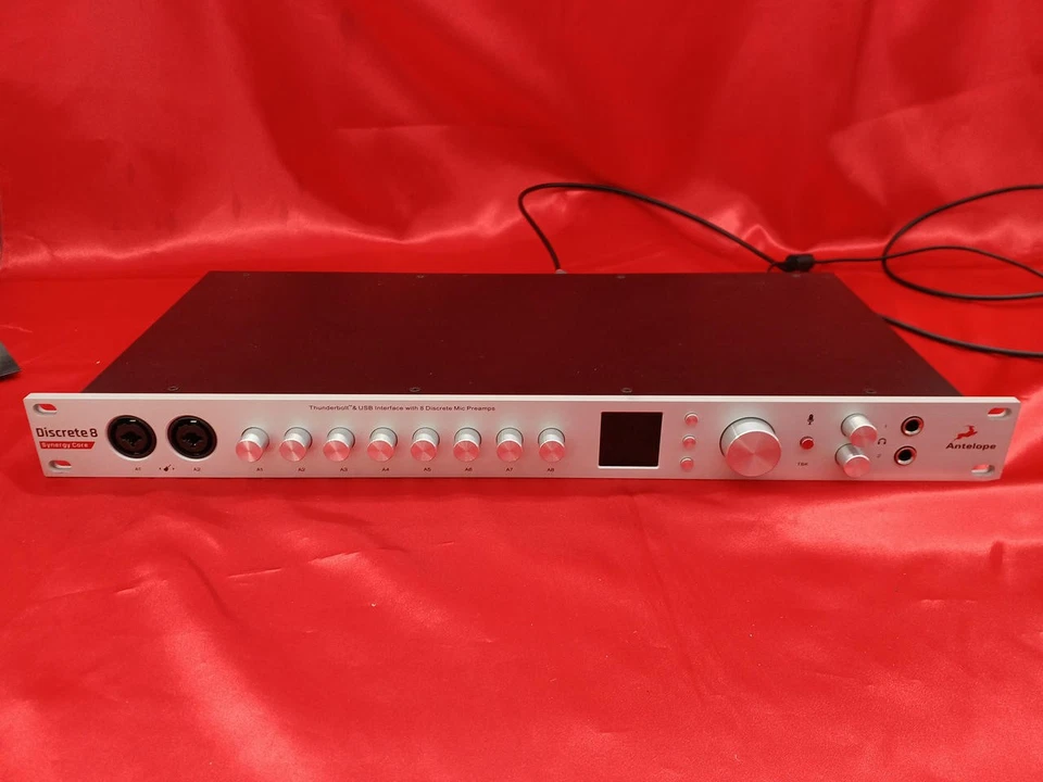 Antelope Audio Discrete 8 Pro Synergy Core - Image 1 of 4