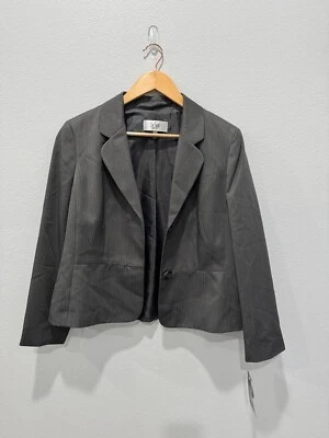 Le Suit Women's Pinstripe Two Button Pant Suit Gray Size 12 P - Image 1 of 4