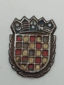 Croatian Army, crest coat of arms 1990s war first hat, vintage badge war period - Picture 1 of 2