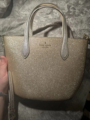 Сумка Kate Spade золотистая мерцающая с подходящим кошельком для карт - Изображение 1 из 4