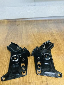 MTD mower rear handle bracket set 987-02280A 987-02279A 687-02280A 687-02279A - Picture 1 of 3