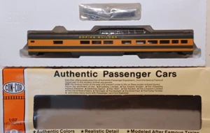 HO SCALE CON-COR GREAT NORTHERN 85' Corrugated Dome Coach  New in box - Picture 1 of 7