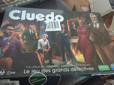 French Classic Cluedo 'Le Jeu Des Grands Detectives ' By Hasbro  Damaged Box - Image 1 of 3