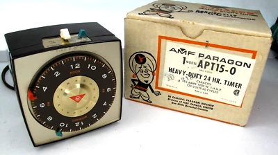 Vintage AMF Paragon APT15-0 Heavy Duty 24 Hour Timer 15 Amps 1800 Watts - Image 1 of 4