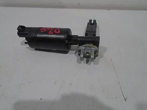 Discovery 2 td5 or v8 models front up down electric seat motor hak100050 (B) - Picture 1 of 5