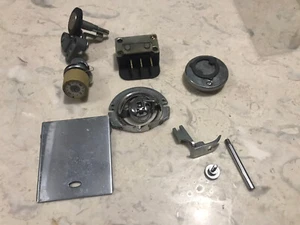Kenmore 158.13033 Sewing Machine Parts Lot - Picture 1 of 5