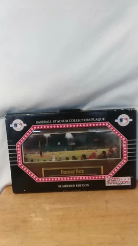 MLB Baseball Stadium Fenway Park 1975 World Series Home Run By Carlton Fisk..R8 Cover