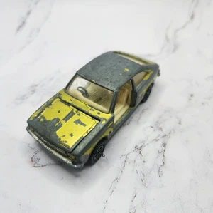 Vintage Corgi Toys Morris Marina 1.8 Coupe "Whizzwheels" series - Picture 1 of 8