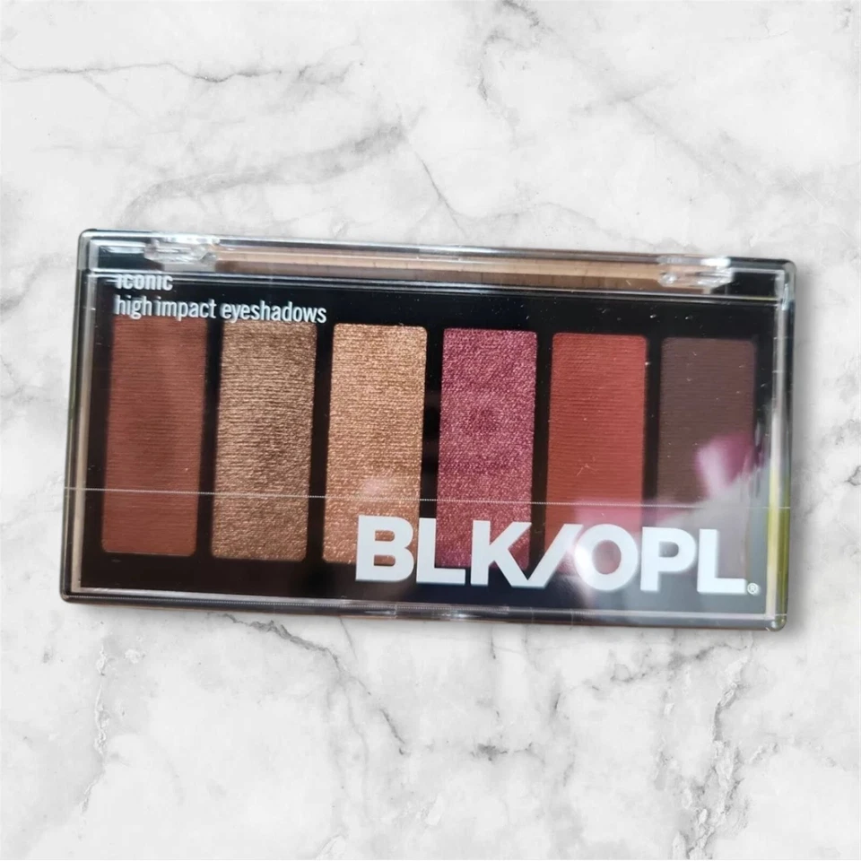 BLK/OPL Iconic High Impact Eyeshadow - Image 1 of 1