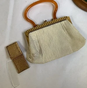 Vintage Whiting & Davis White Mesh Bag Purse Cream Bakelite Handle - Picture 1 of 7